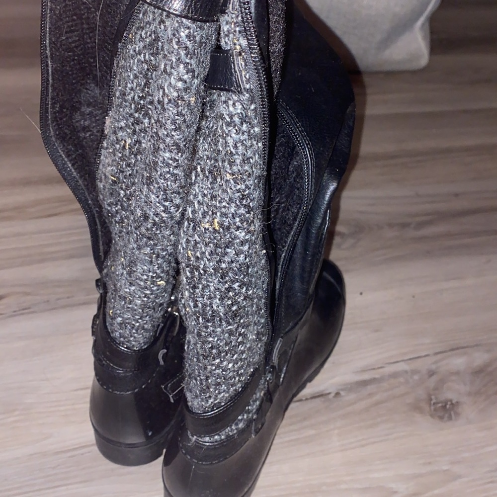 Women’s tall boots size 8 - Picture 4 of 5